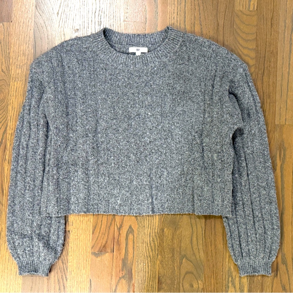 BP. Ladies crop sweater. Small. Good condition.
